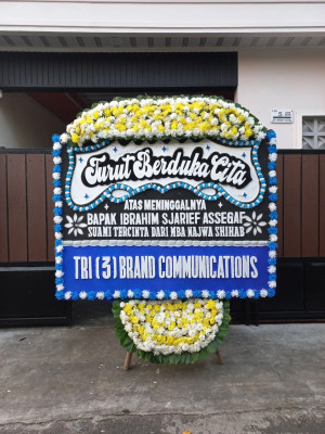 Papan Bunga Duka di Aik Berik